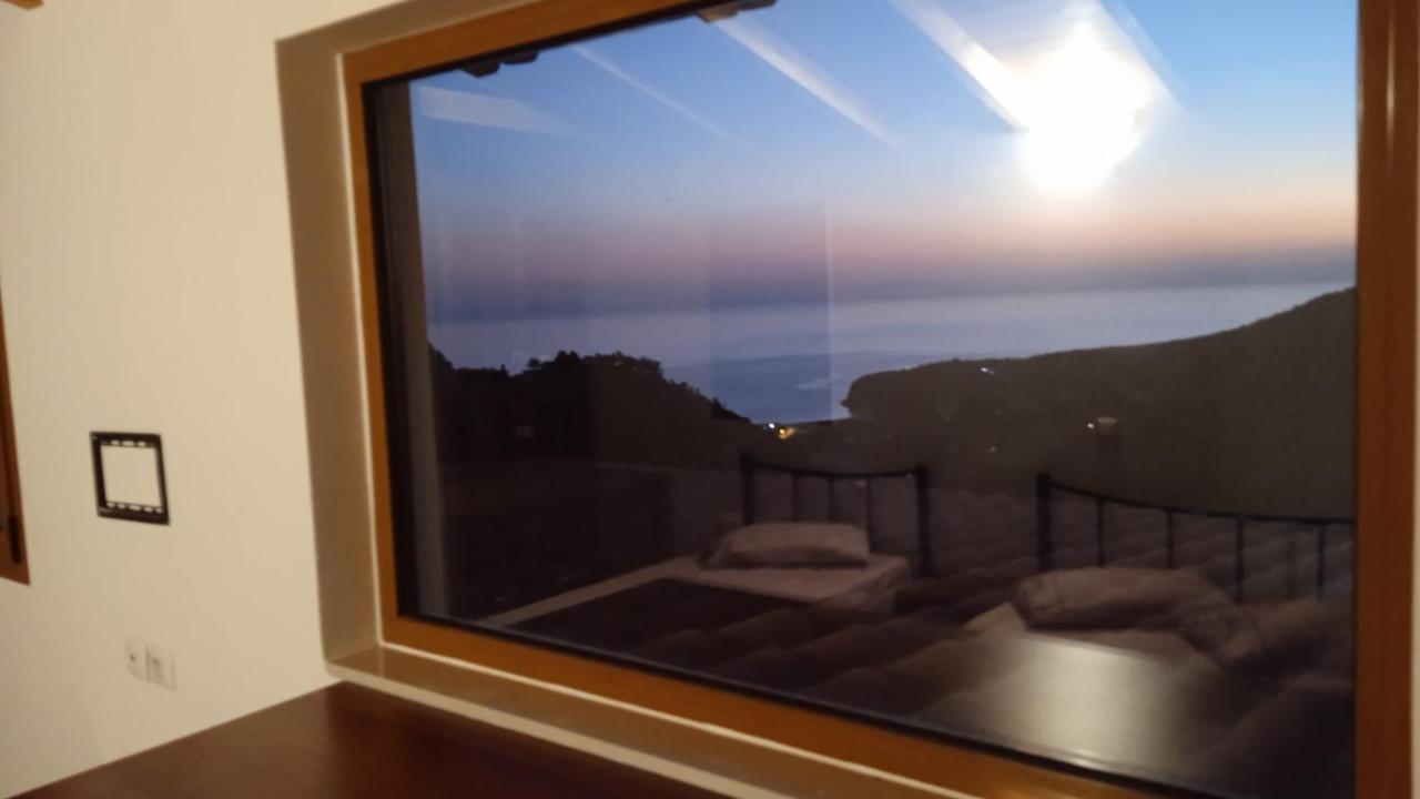 Tolis Rooms Himarë Exteriér fotografie
