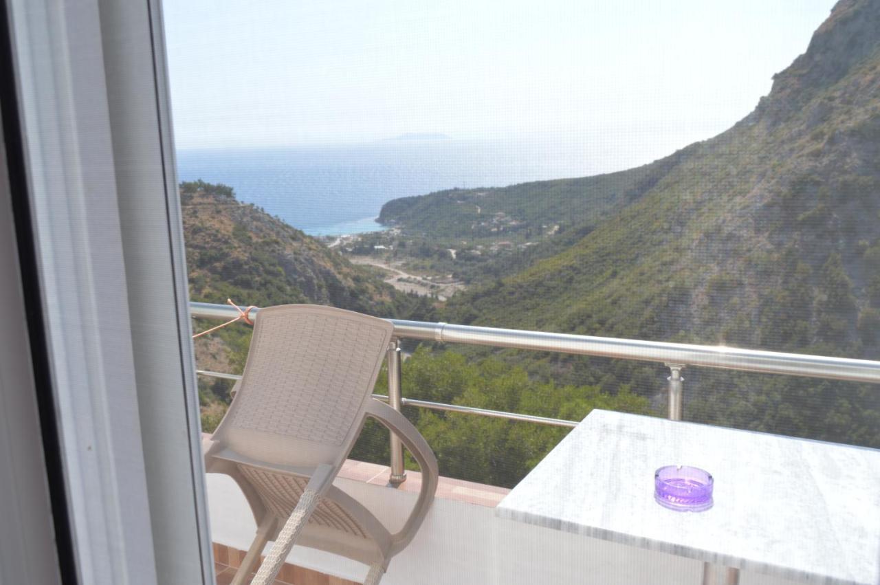 Tolis Rooms Himarë Exteriér fotografie