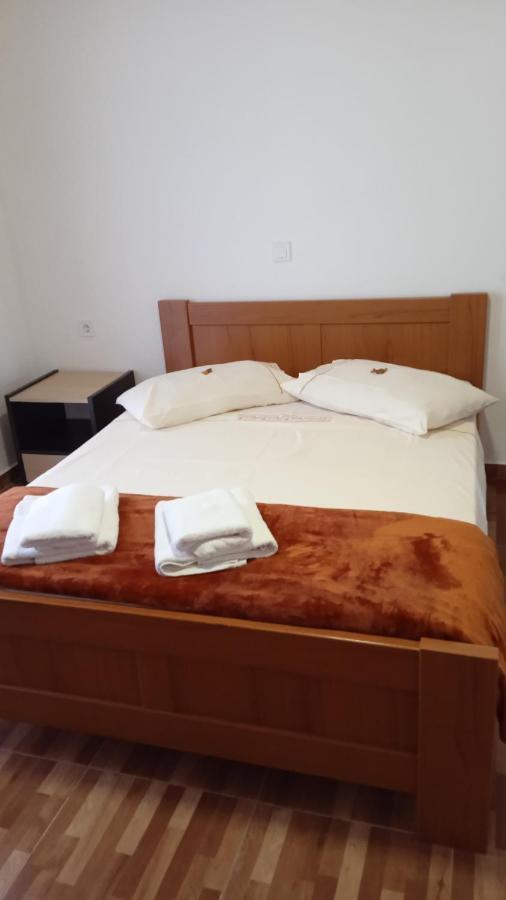 Tolis Rooms Himarë Exteriér fotografie